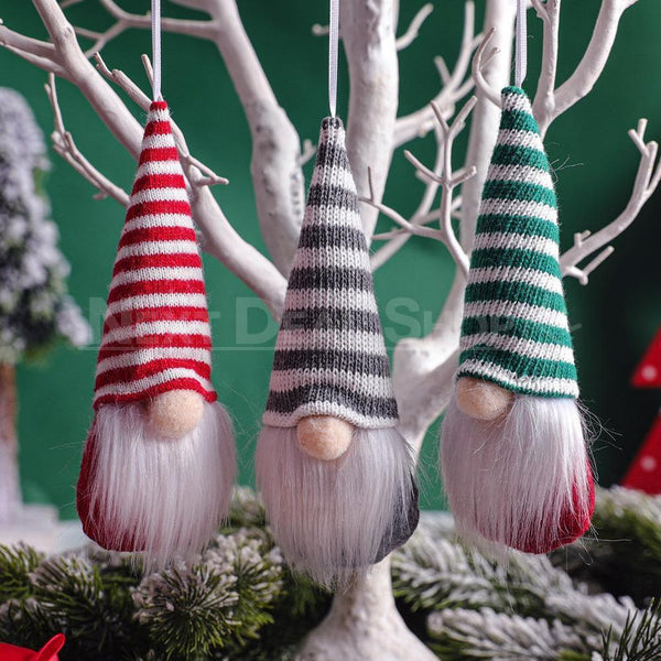Christmas Gnomes Ornament Kit